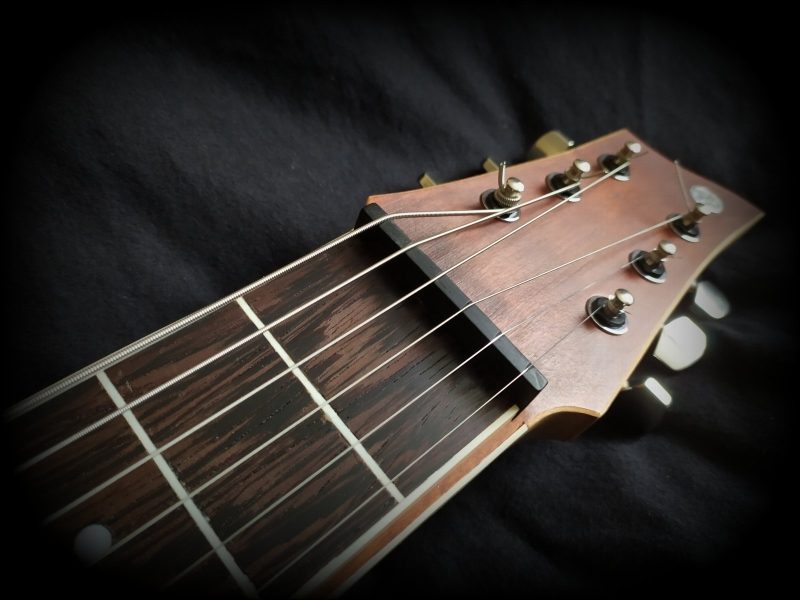 HORUS Eset 6 Lap-Steel-Gitarre