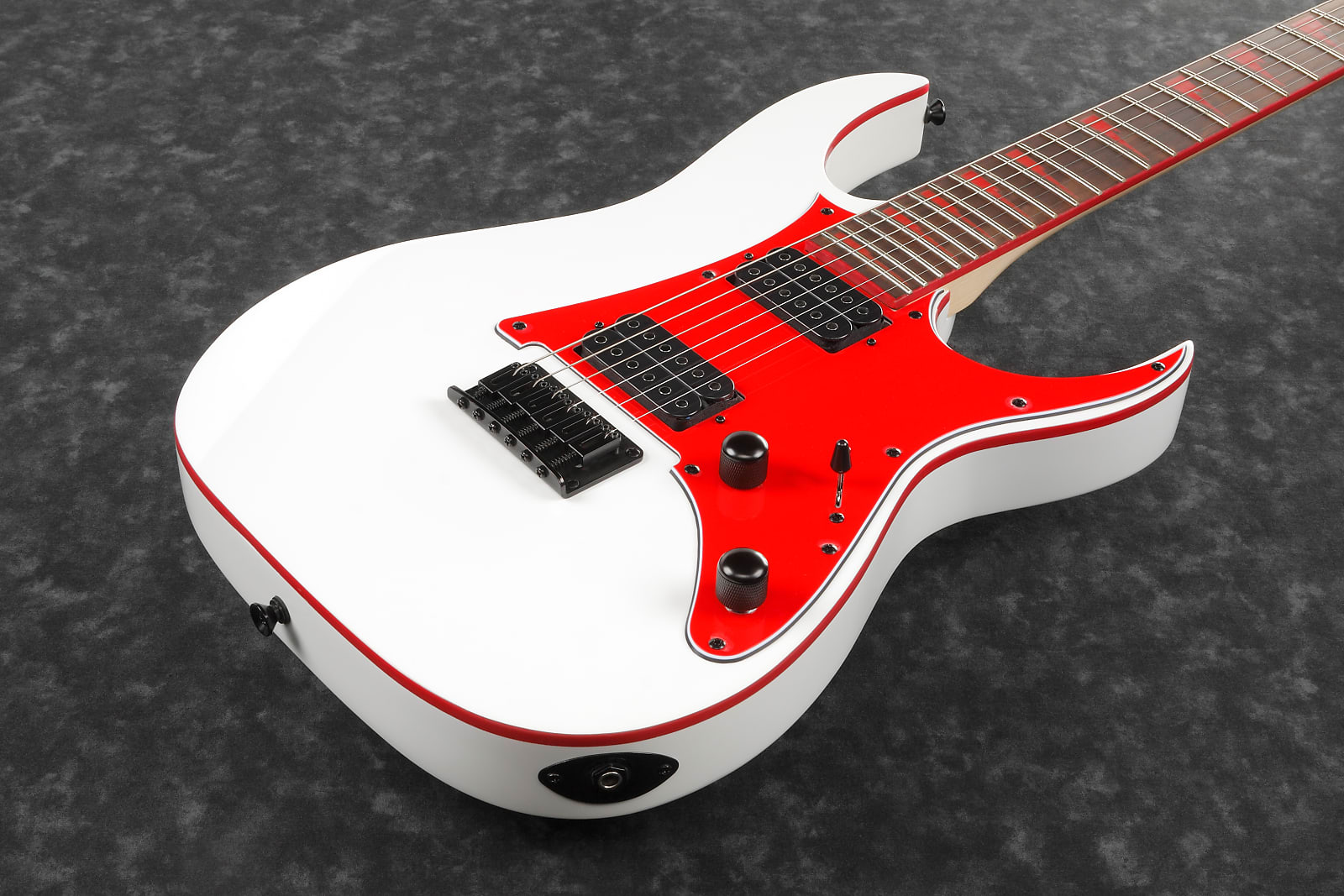 Ibanez GRG131DX-WH GIO Series E-Guitar 6 String White, PRE-ORDER!