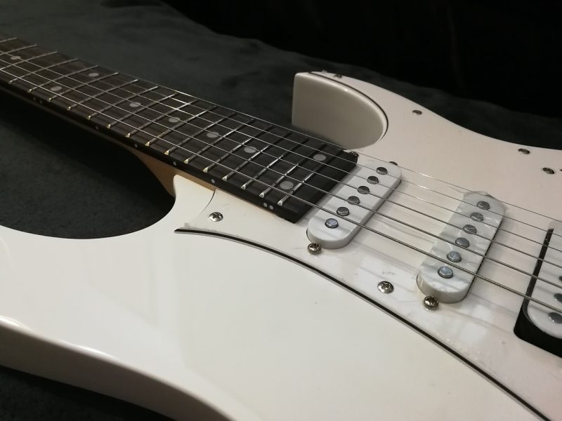 Ibanez GRG140WH GIO Series E-Guitar 6 String White