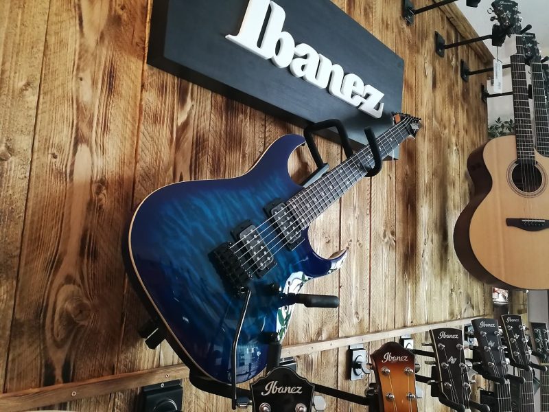 Ibanez GRGA120QA-TBB E-Guitar, Transparent Blue Burst