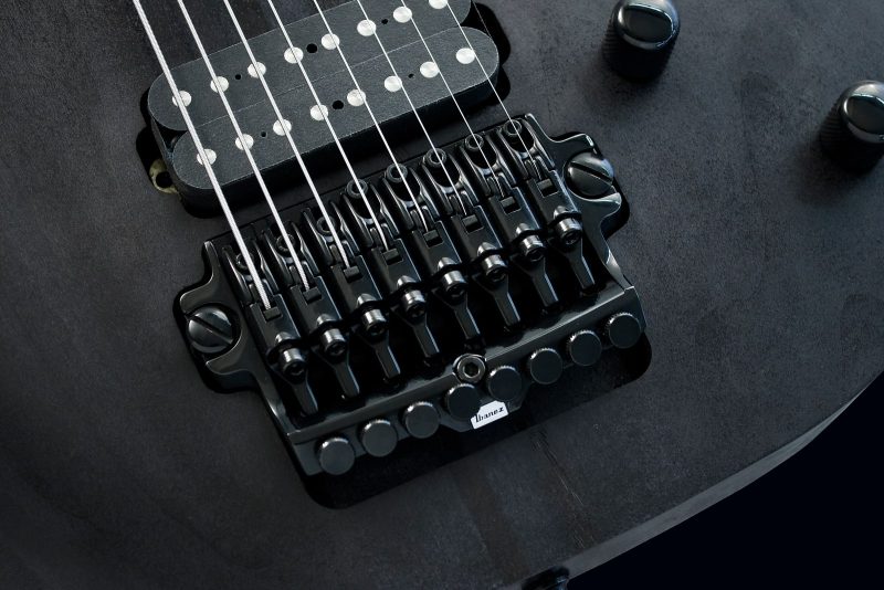 Ibanez M8M Meshuggah Signature Electric Guitar 8 String Black + Case