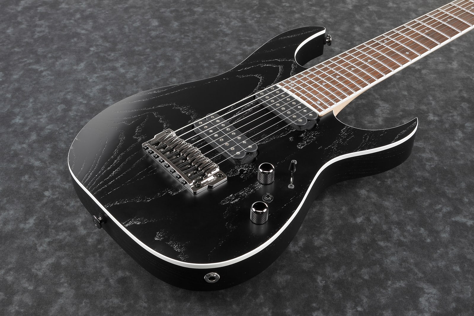 Ibanez RG5328-LDK RG Prestige E-Guitar 8 String Lightnig through a